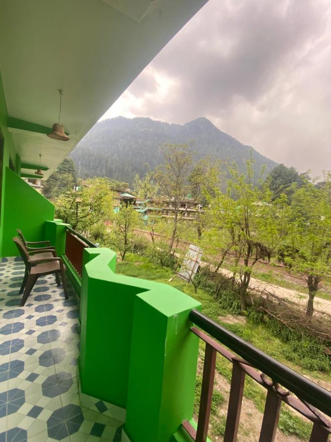 The Royal Orchard Kasol Hotel Exterior foto