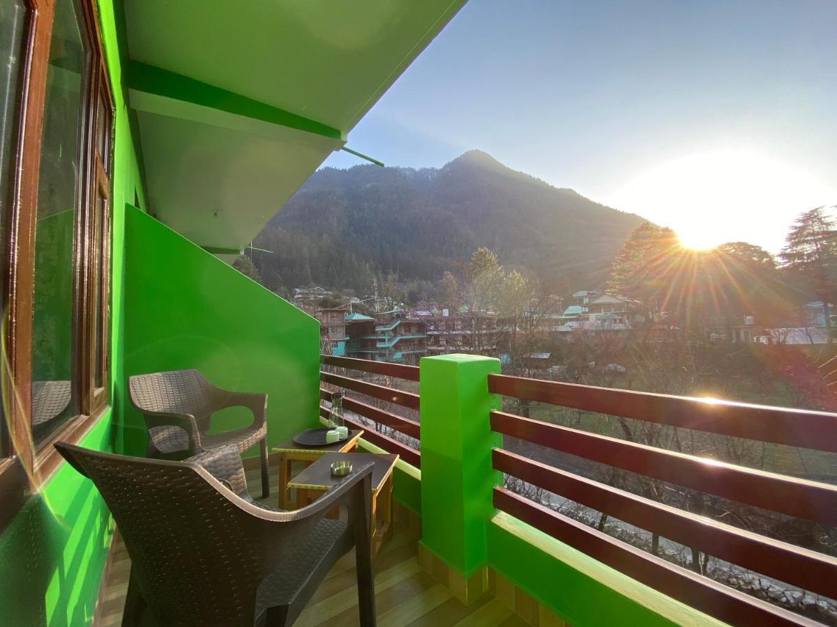 The Royal Orchard Kasol Hotel Exterior foto