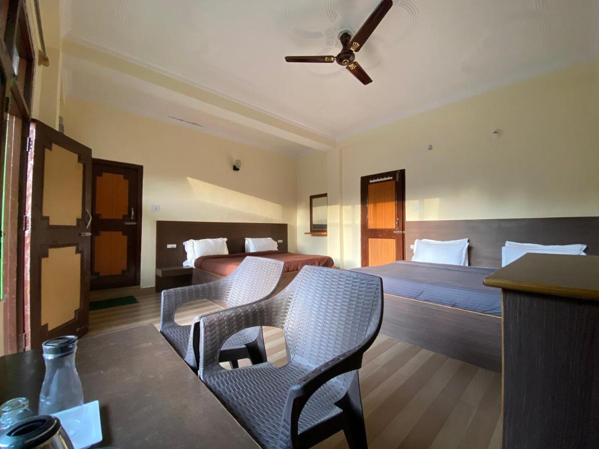 The Royal Orchard Kasol Hotel Exterior foto